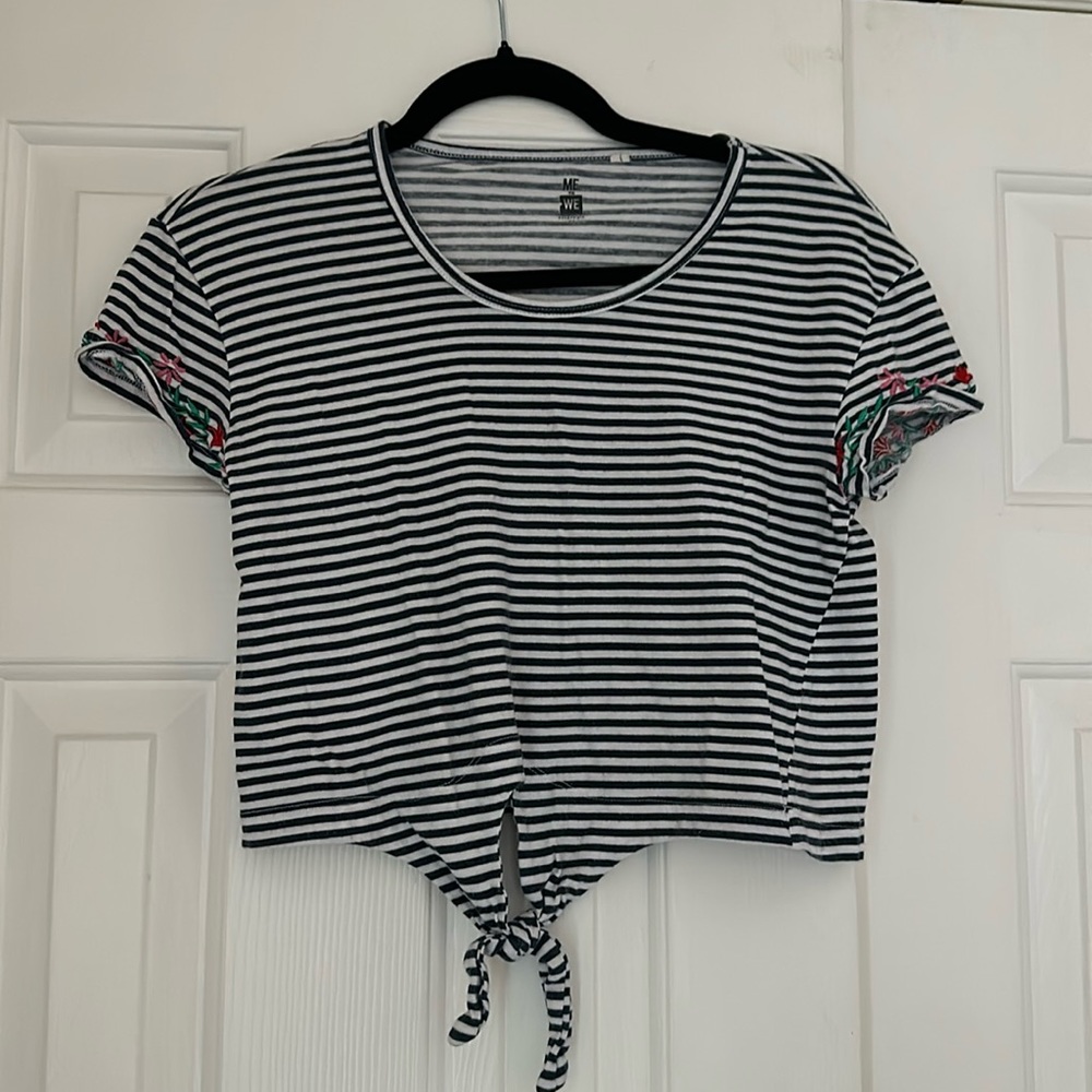 XS Crop Top